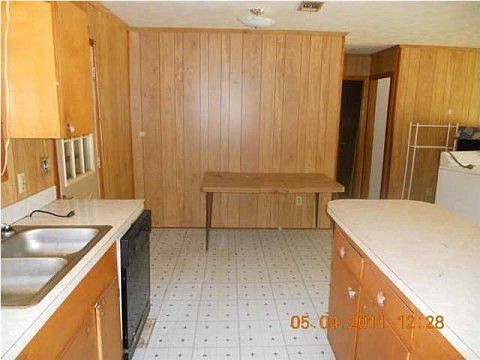 2nd image of 224 Andrews Rd