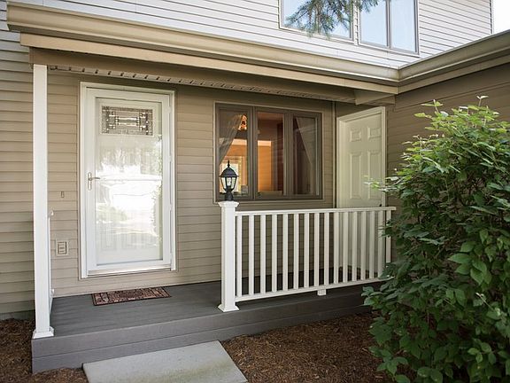 2nd image of 1015 Touraine Ave