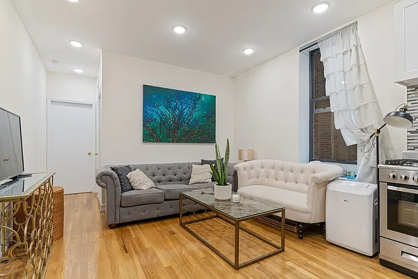 Rented by Corcoran | media 6
