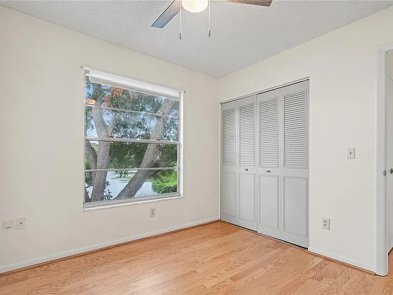 15304 Morning Dr — Photo 21