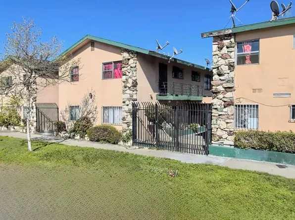 00055-7830, 7830 S Western Ave APT 15, Los Angeles, CA 90047
