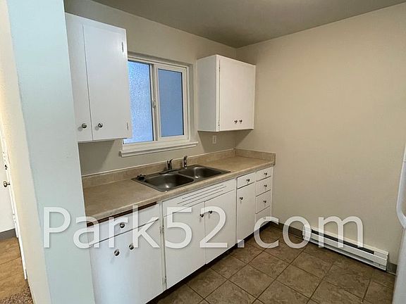 5th image of 3602 S 15th St #3