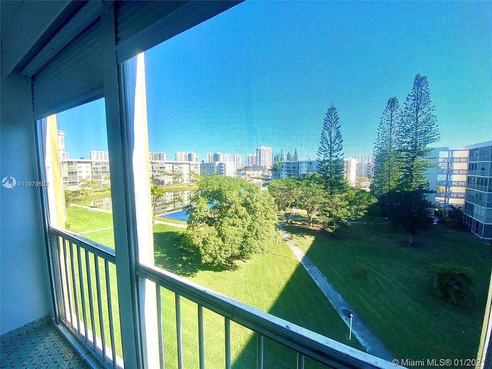 1st image of 2851 Leonard Dr APT J514