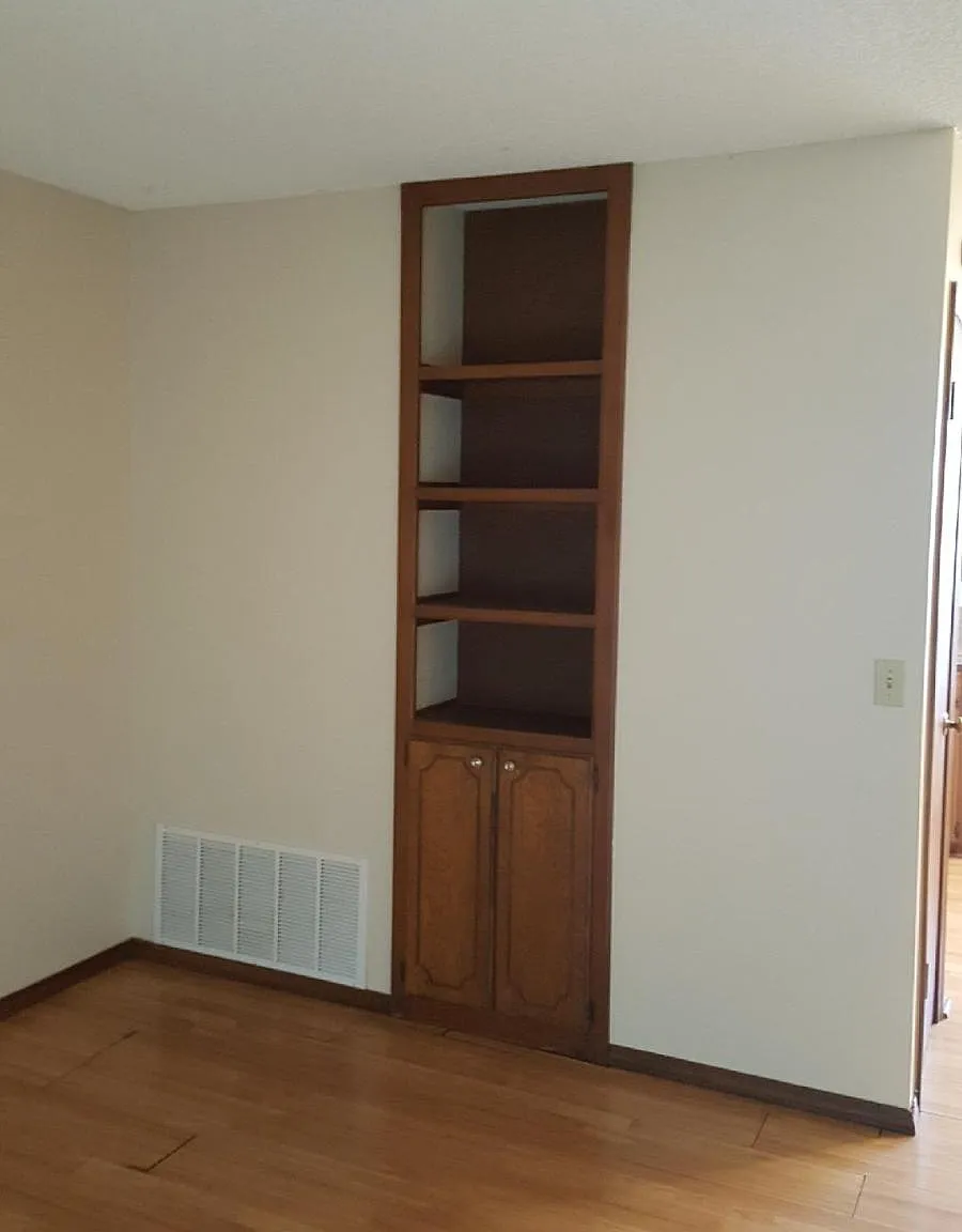 3 bed, 1.5 bath, 1061 sqft, $1,200 — Photo 4