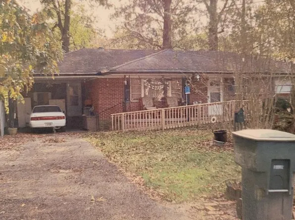 218 Tanglewood Dr NE, Dalton, GA 30721