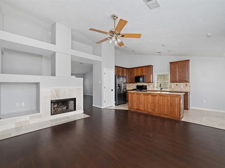 20822 Whitevine Way — Photo 18