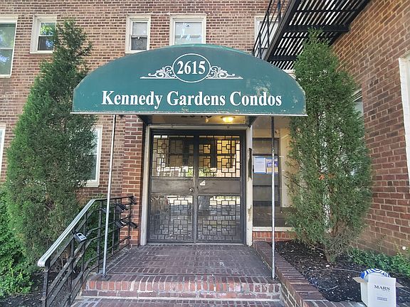 2nd image of 2615 Kennedy Blvd #204