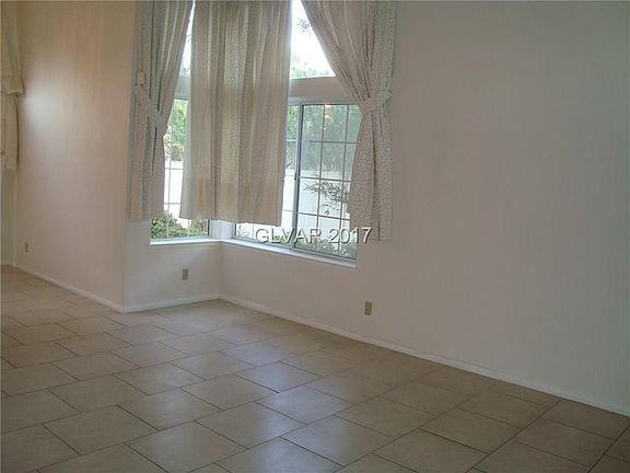 4th image of 8012 Coral Point Ave