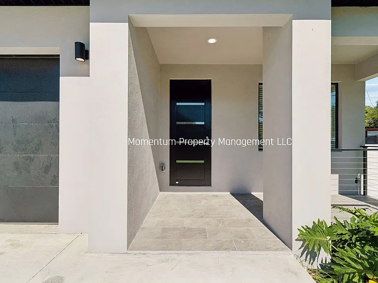 6401 S Richard Ave — Photo 3