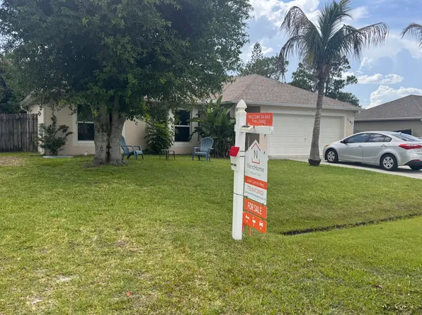 1182 SW GRANADEER Street, Port St Lucie, FL 34983