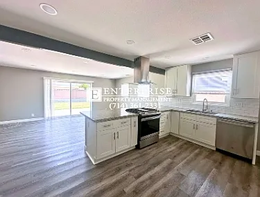 12172 Tunstall St — Photo 7