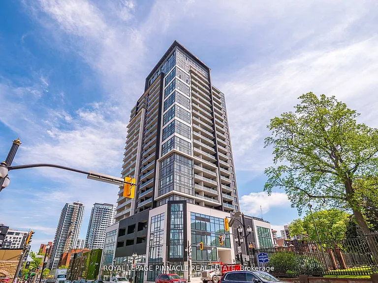 15 Queen St S #2303 — Photo 4