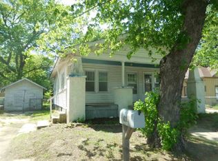 633 S Hydraulic St, Wichita, KS 67211