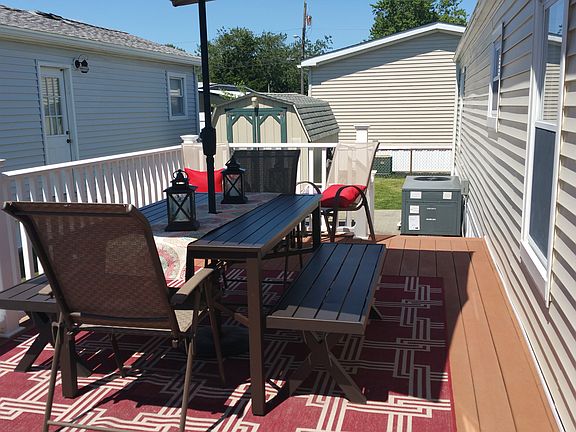 all furniture included