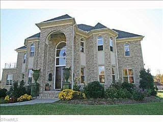 1st image of 610 Mashie Dr