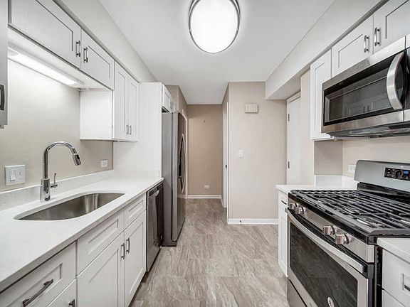 4th image of 15 Tanwood Ln