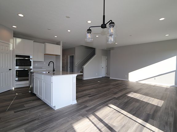 2nd image of 6795 Highland Way
