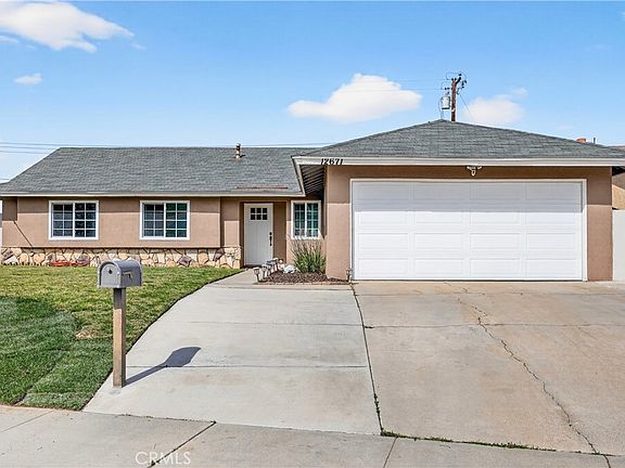 2nd image of 12671 Hollyglen Cir