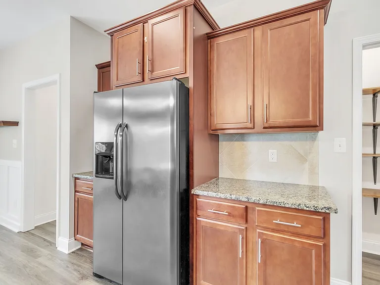 127 Ganton Dr — Photo 14