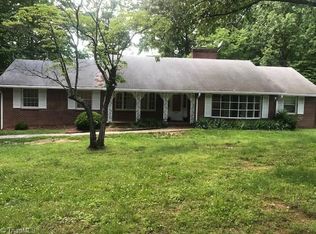 3720 Spaulding Dr, Winston Salem, NC 27105