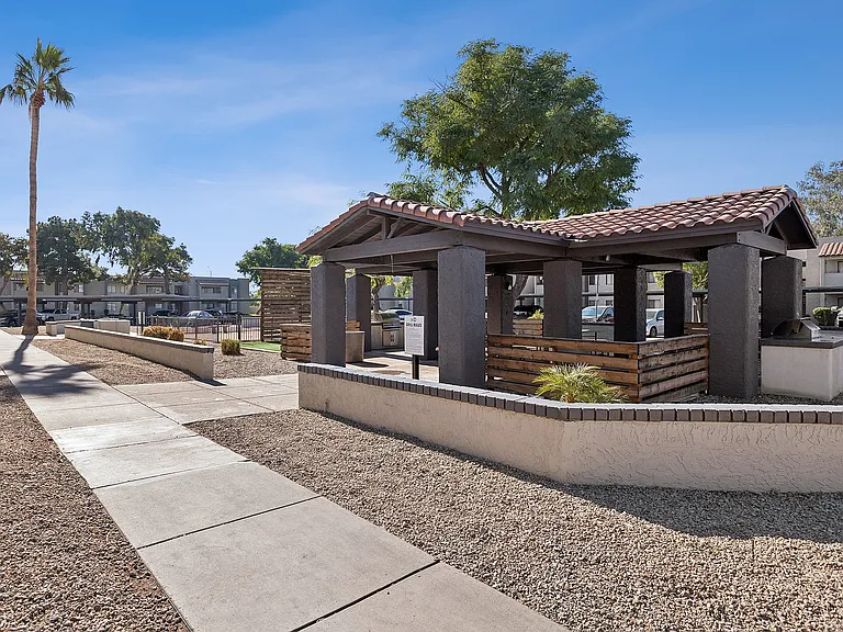 Peoria Grand Apartments — Photo 38