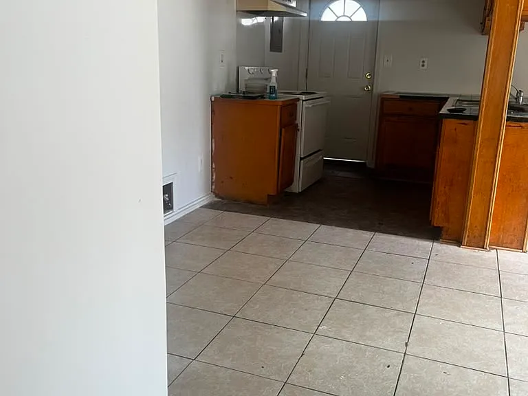 4100 Broad St #200 — Photo 3