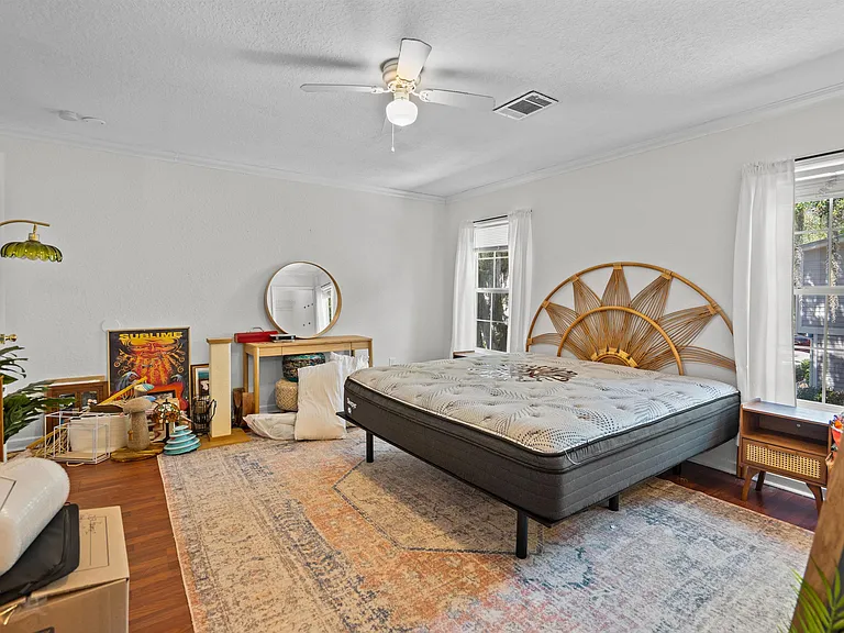 114 Cedar St #4 — Photo 26