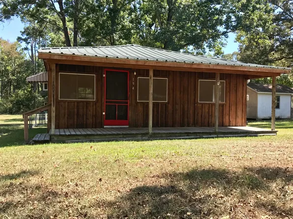 194 Tallow St, Onalaska, TX 77360