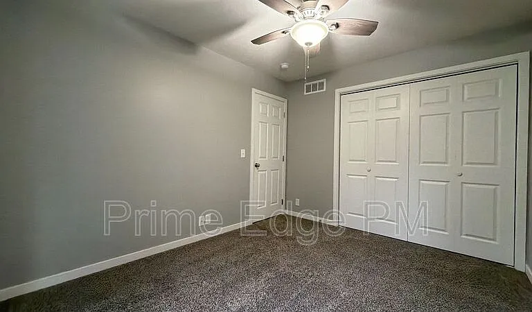 6235 Holdrege St #B-5 — Photo 24