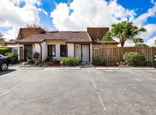 4208 Palm Bay Cir APT B, West Palm Beach, FL 33406