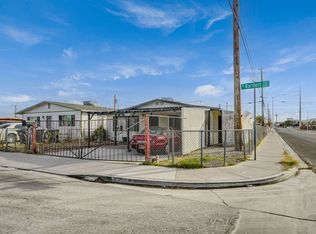 893 W Bartlett Ave, Las Vegas, NV 89106