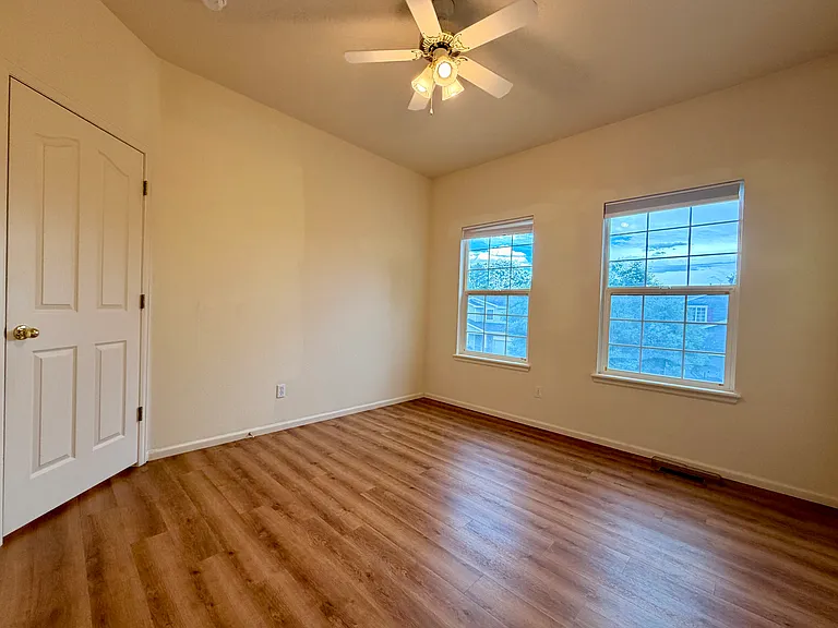 1766 Preston Dr — Photo 34