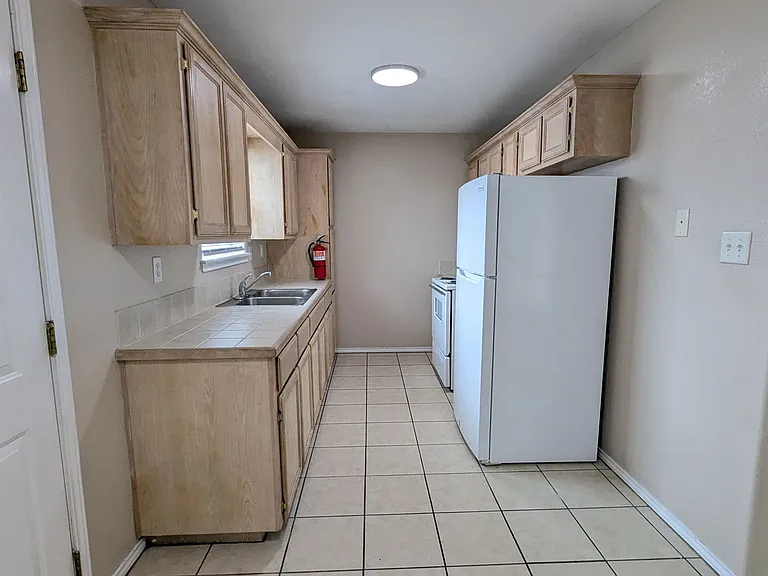 20551 Alta Vista Ct — Photo 5