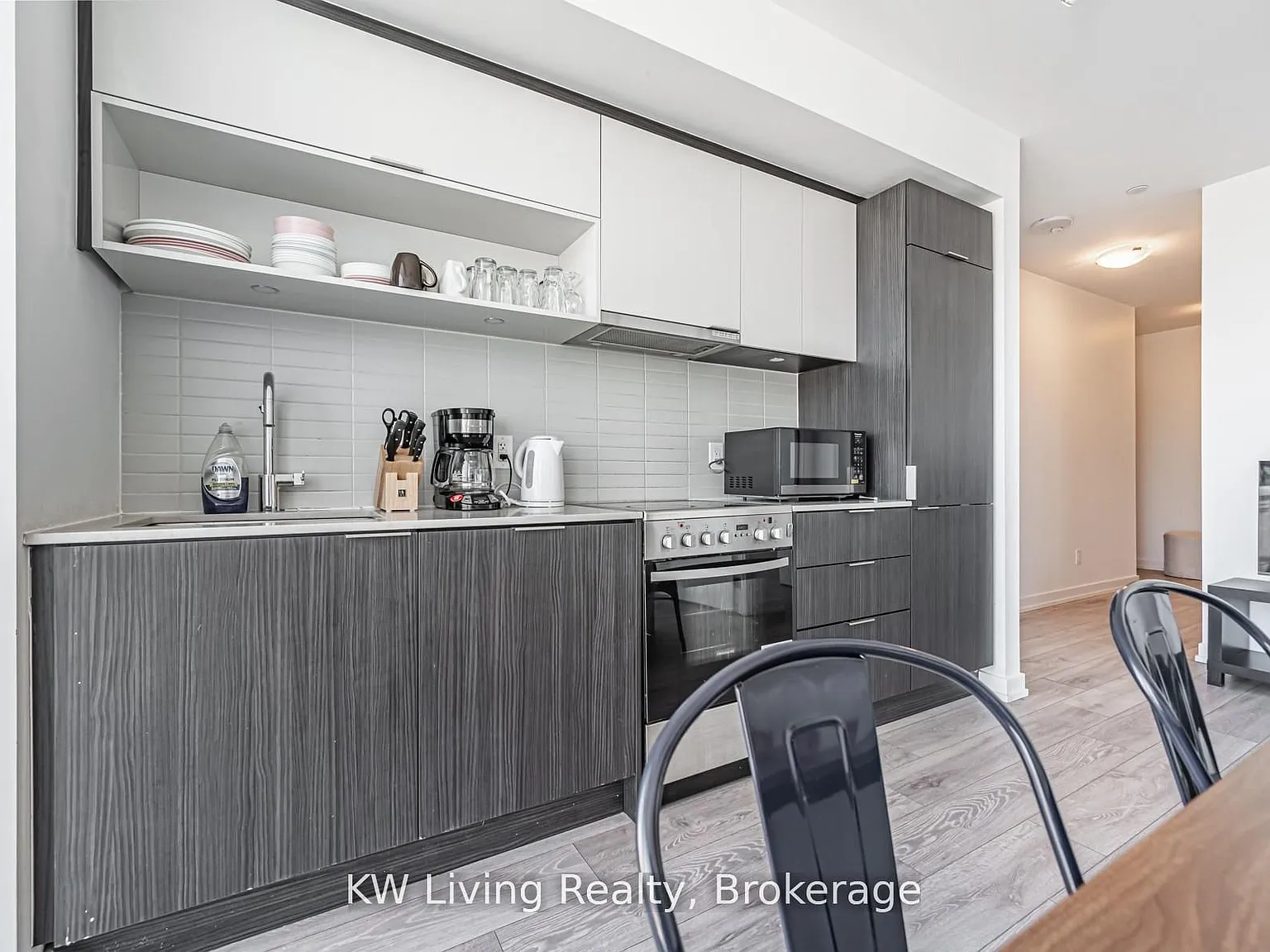 2 bed, $2,175 — Photo 4