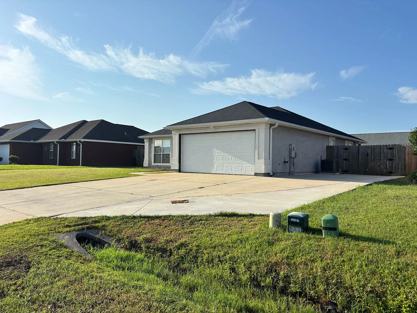 Beautiful 3/2 located at 5424 Nicole Blvd! — Photo 3