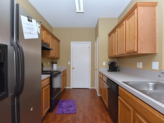 4th image of 24315 Wild Horse Ln