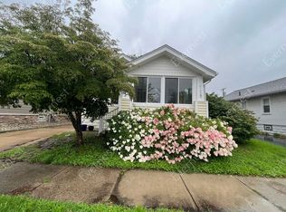 718 S Pleasant St, Royal Oak, MI 48067