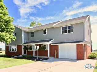 25702 McCutcheonville Rd, Perrysburg, OH 43551