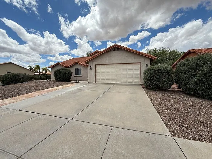 9652 E Paseo Juan Tabo — Photo 2