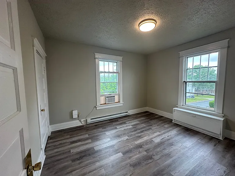 1700 Bedford Ave — Photo 14