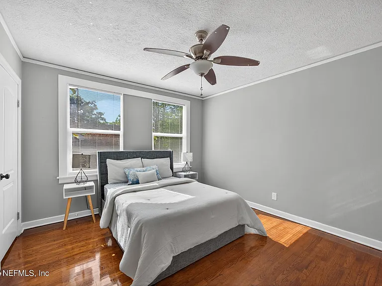 4660 French St — Photo 17