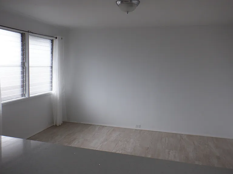 963 Kilauea Ave #201 — Photo 3