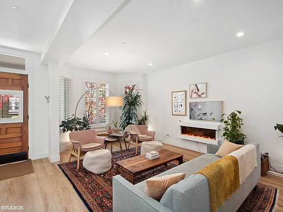 4th image of 4819 N Bell Ave