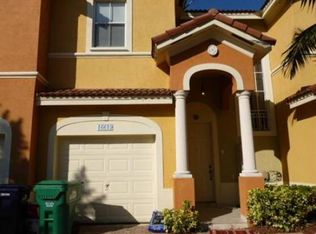 7928 SW 166th Pl, Miami, FL 33193