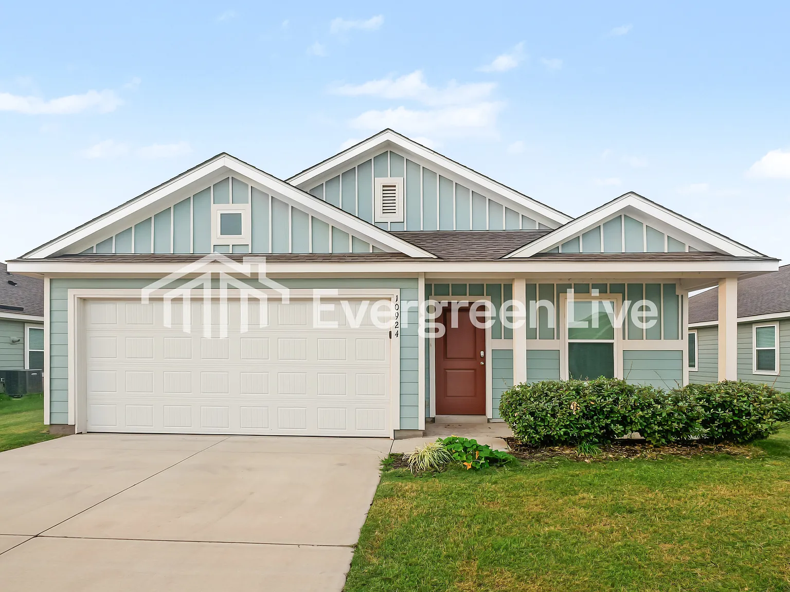 4 bed, 2.0 bath, 1667 sqft, $1,495 — Photo 1