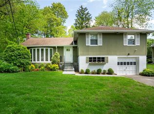 225 Victory Blvd, New Rochelle, NY 10804