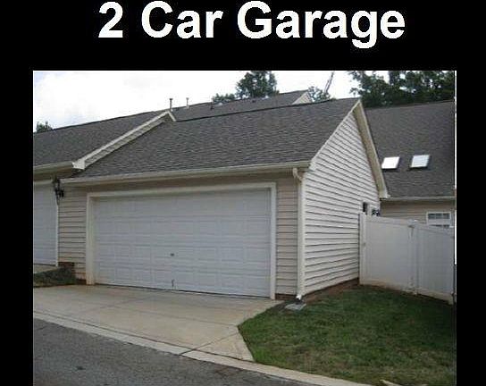 2 Car Garage w/ remote accesss