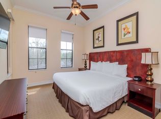 13941 Clubhouse Dr #212, Tampa, FL 33618