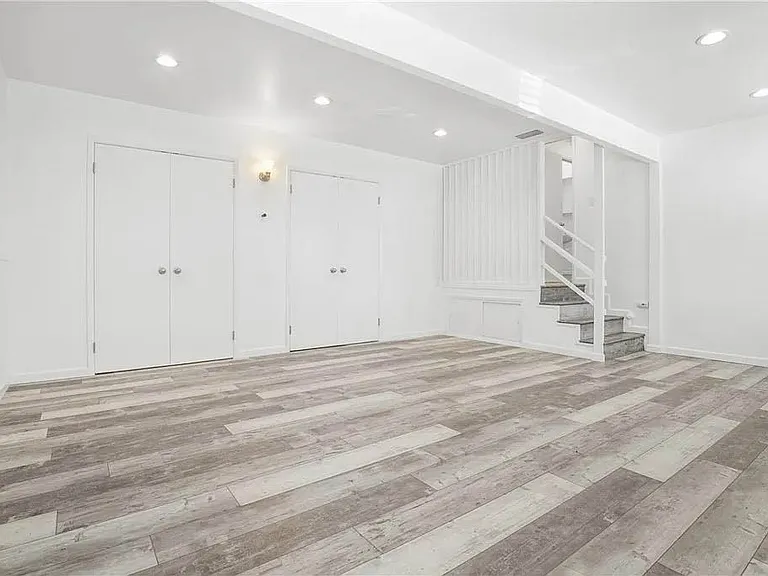 1500 Voorhees Ave — Photo 26