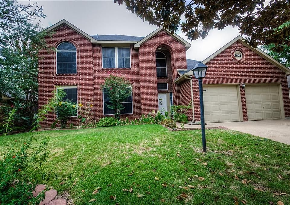 1st image of 7625 Blossom Dr